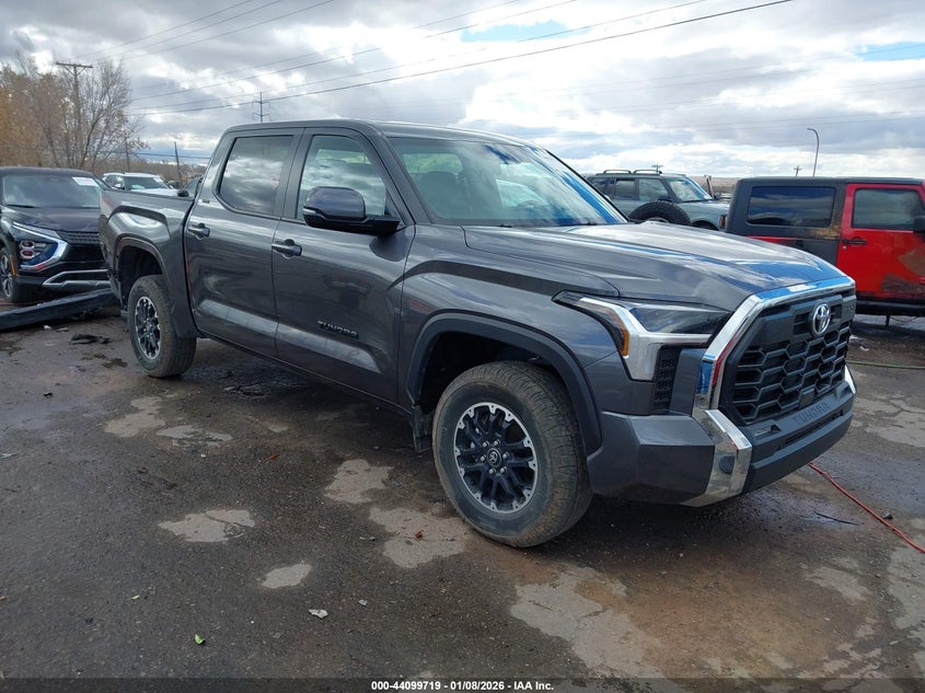 2025 Toyota Tundra Sr5