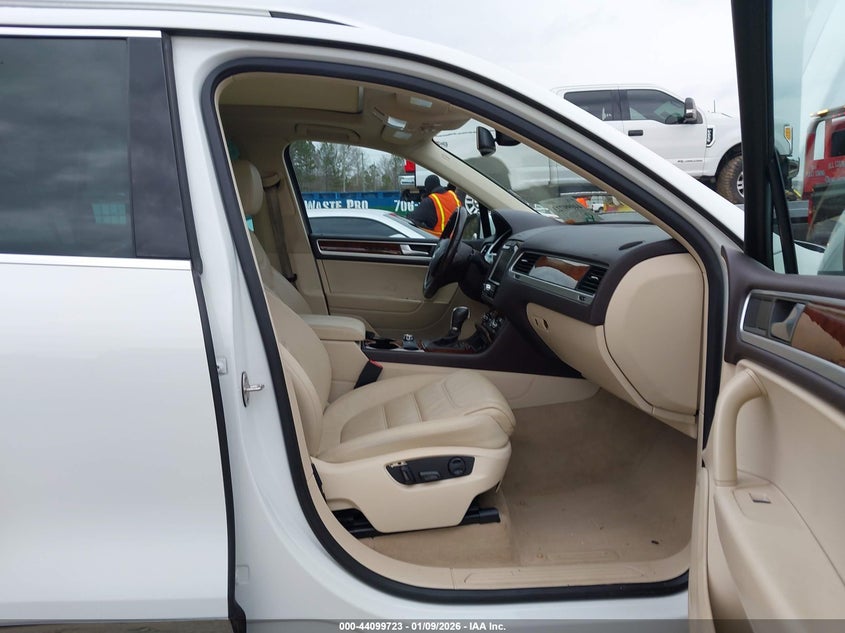 2014 Volkswagen Touareg Tdi Lux