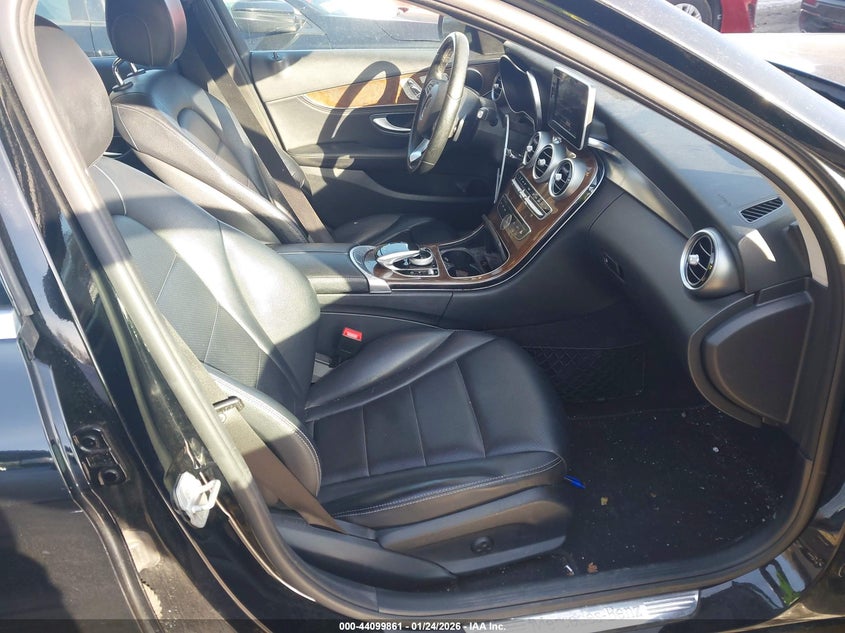 MERCEDES-BENZ C 300 2015 VIN 55SWF4KB9FU039855