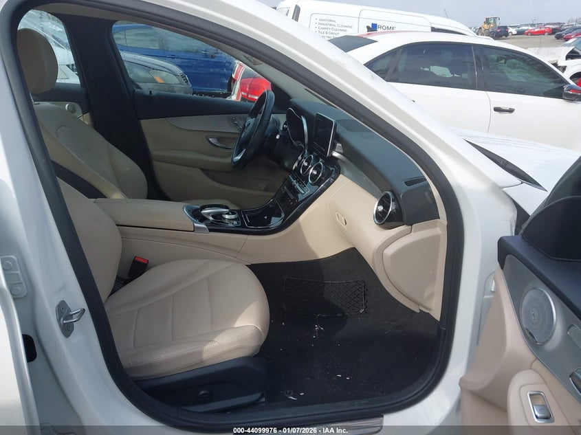 2016 Mercedes-Benz C 300