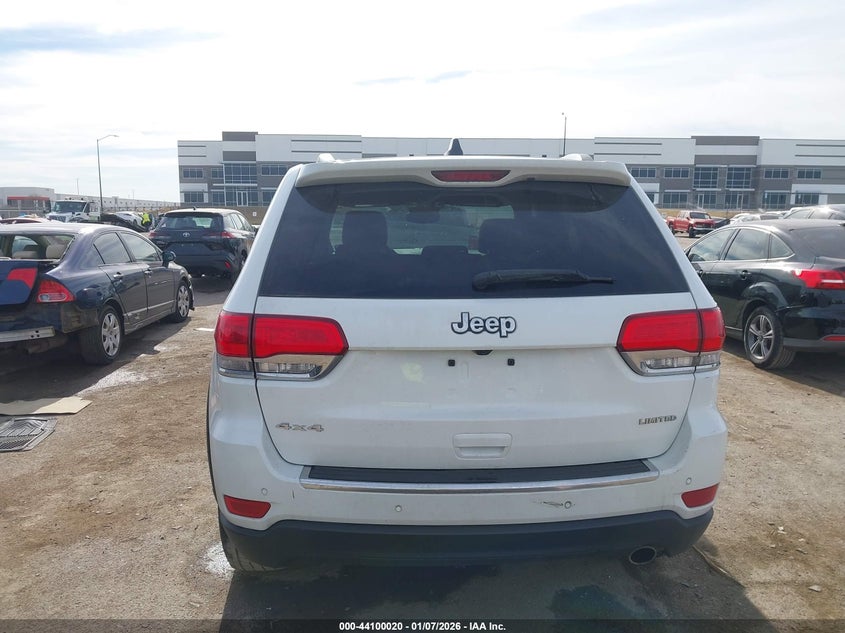 VIN 1C4RJFBG4JC129702 2018 JEEP GRAND CHEROKEE LIMITED 4X4