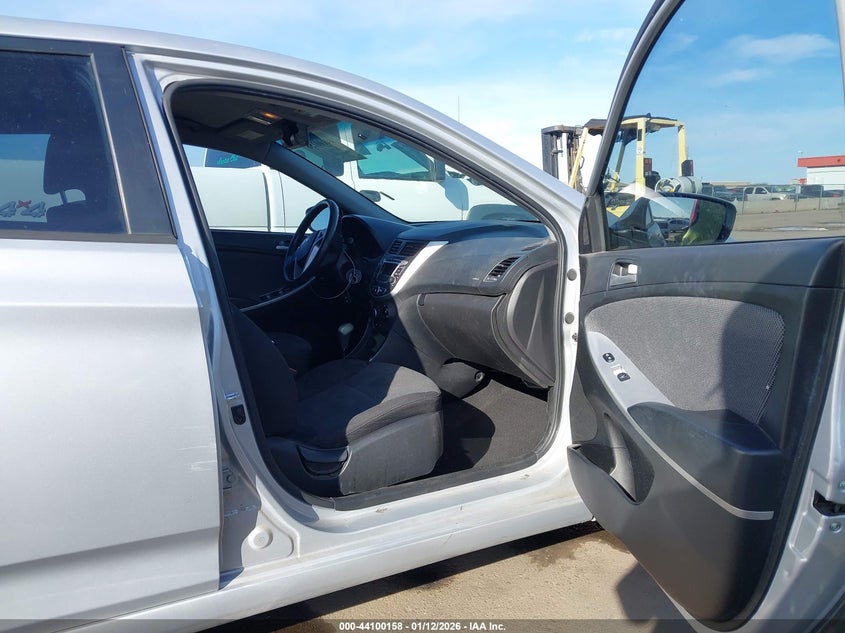 2014 Hyundai Accent Gs