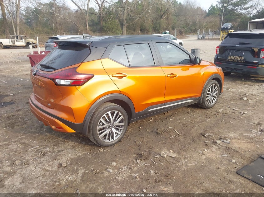 2023 Nissan Kicks Sr Xtronic Cvt