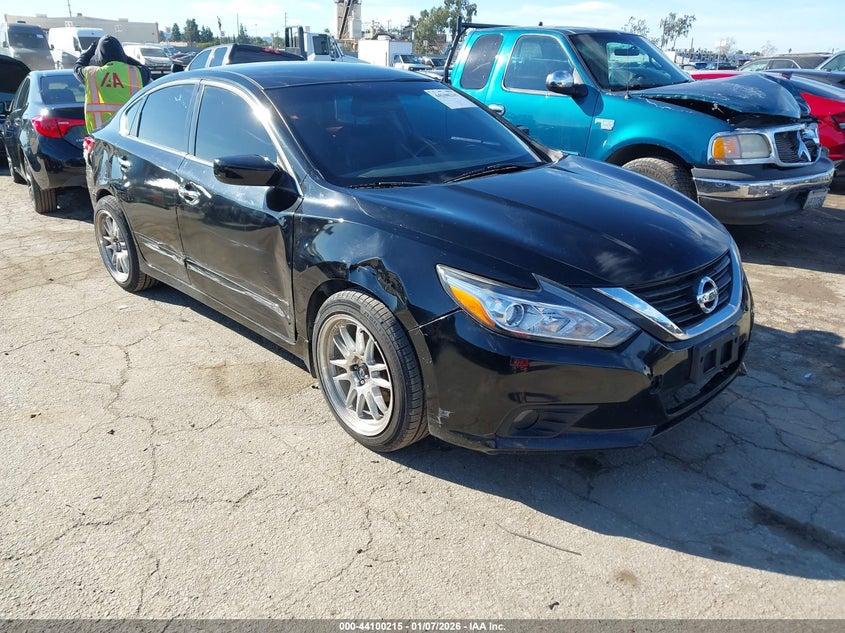 2016 Nissan Altima 2.5 Sr