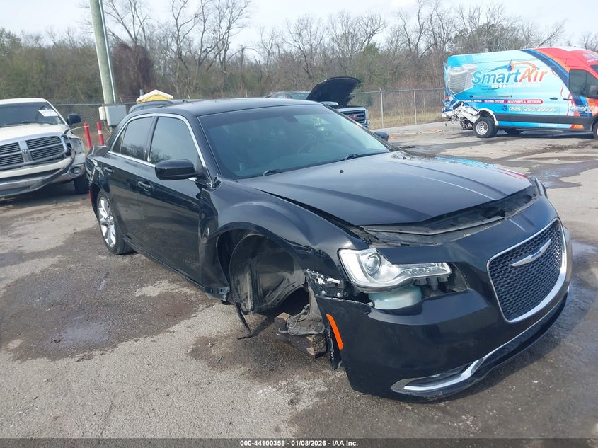 2015 Chrysler 300 Limited