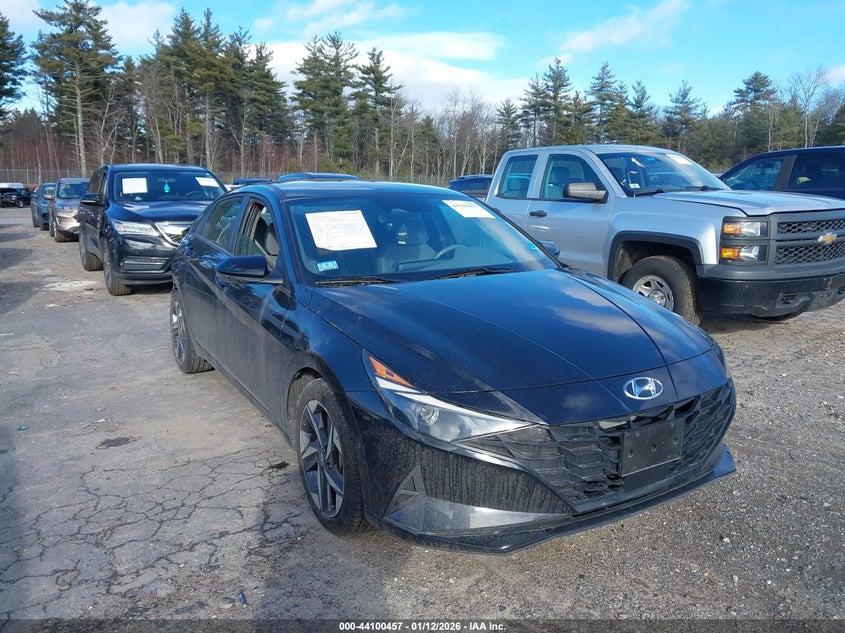 2023 Hyundai Elantra Sel
