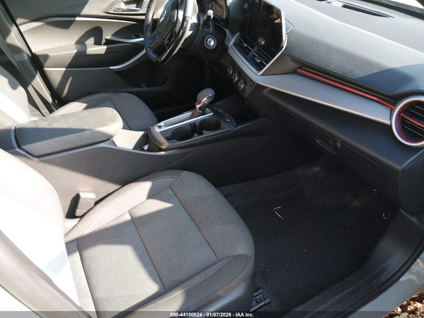 2024 Chevrolet Trax Fwd 1Rs