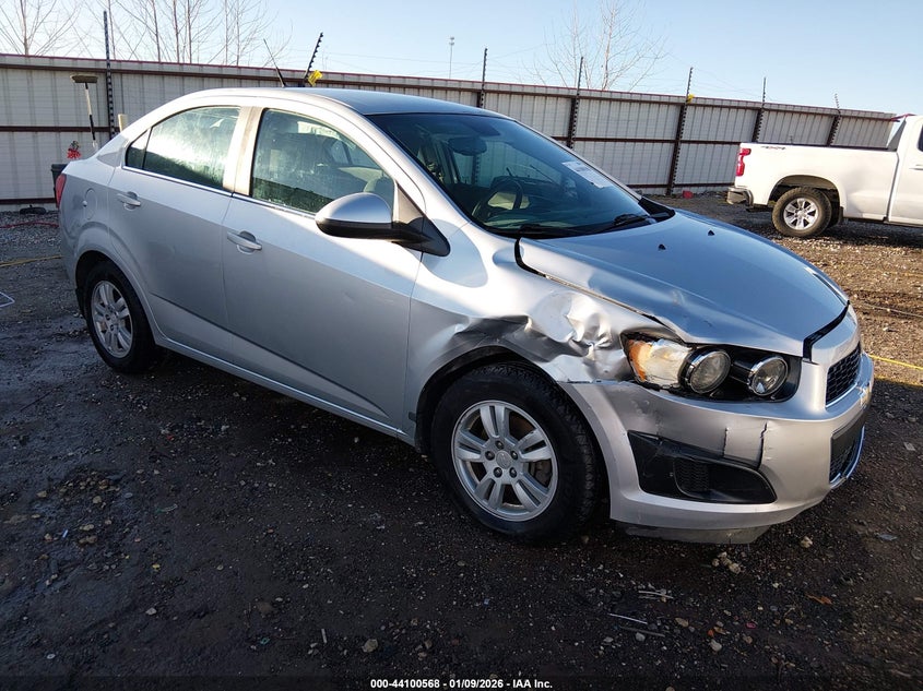 CHEVROLET SONIC LT AUTO