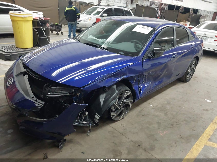 2025 Hyundai Elantra Sel Sport