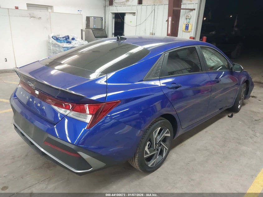 2025 Hyundai Elantra Sel Sport