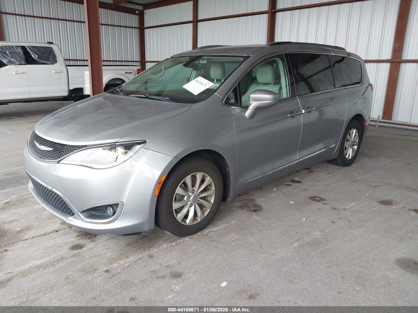 VIN 2C4RC1BG2HR515548 2017 CHRYSLER PACIFICA TOURING-L