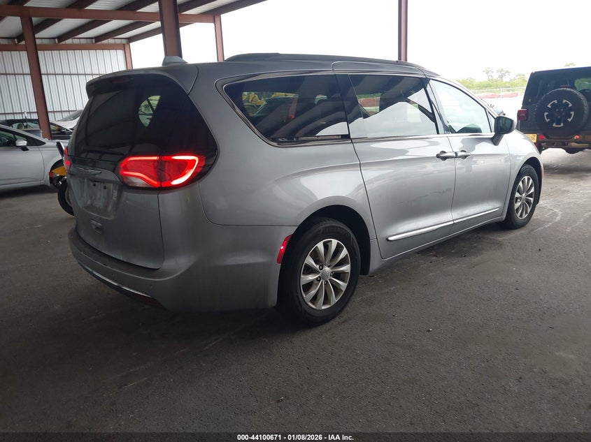 VIN 2C4RC1BG2HR515548 2017 CHRYSLER PACIFICA TOURING-L