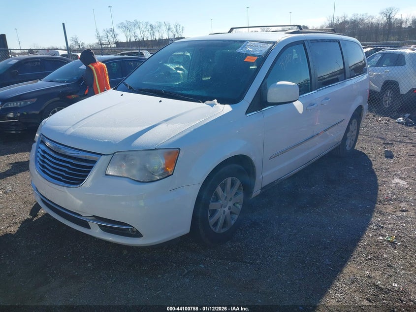 2015 Chrysler Town & Country Touring