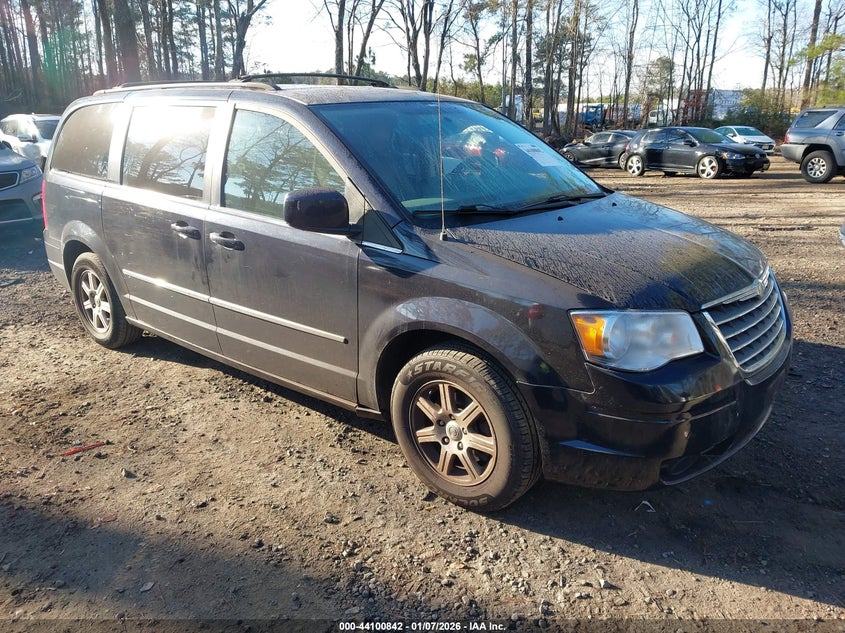 2A4RR5DX3AR148548 2010 Chrysler Town & Country Touring auction photo 1