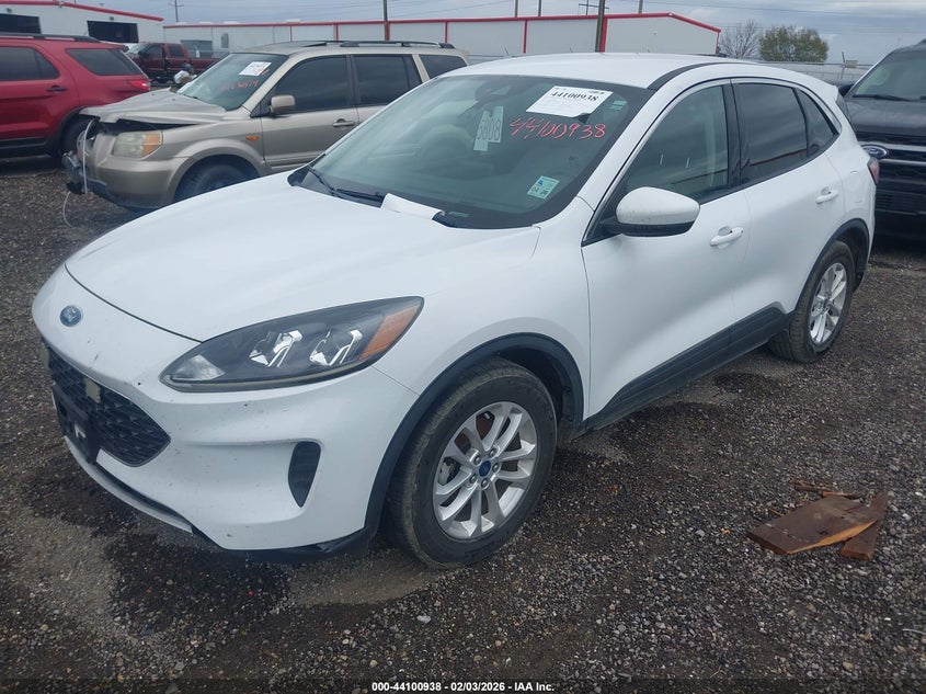 2020 Ford Escape Se