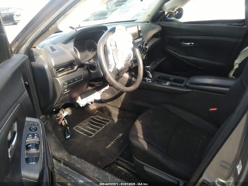 2022 Nissan Sentra S Xtronic Cvt