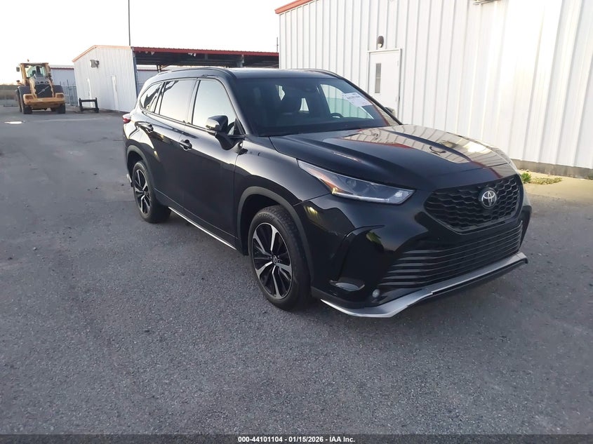 2021 Toyota Highlander Xse