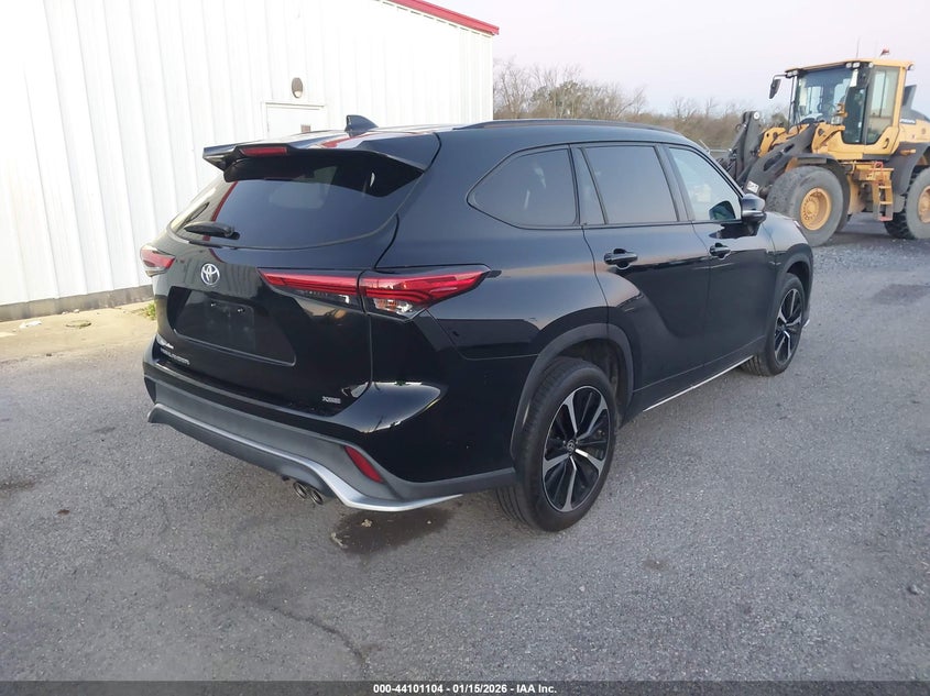 2021 Toyota Highlander Xse