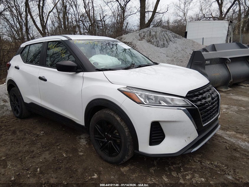 2023 Nissan Kicks S Xtronic Cvt