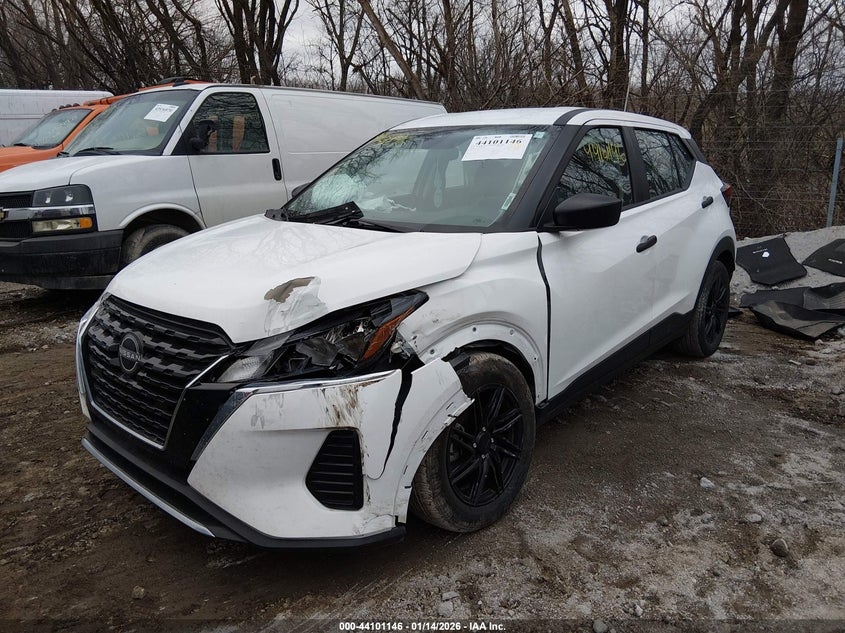 2023 Nissan Kicks S Xtronic Cvt