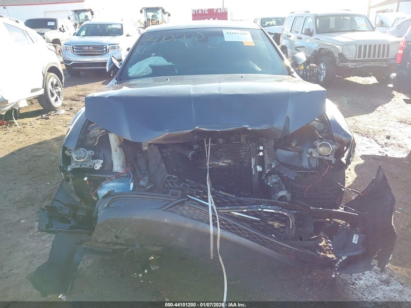2019 CHRYSLER 300 SEDAN 3.6L V-6 DOHC, VVT, 300HP