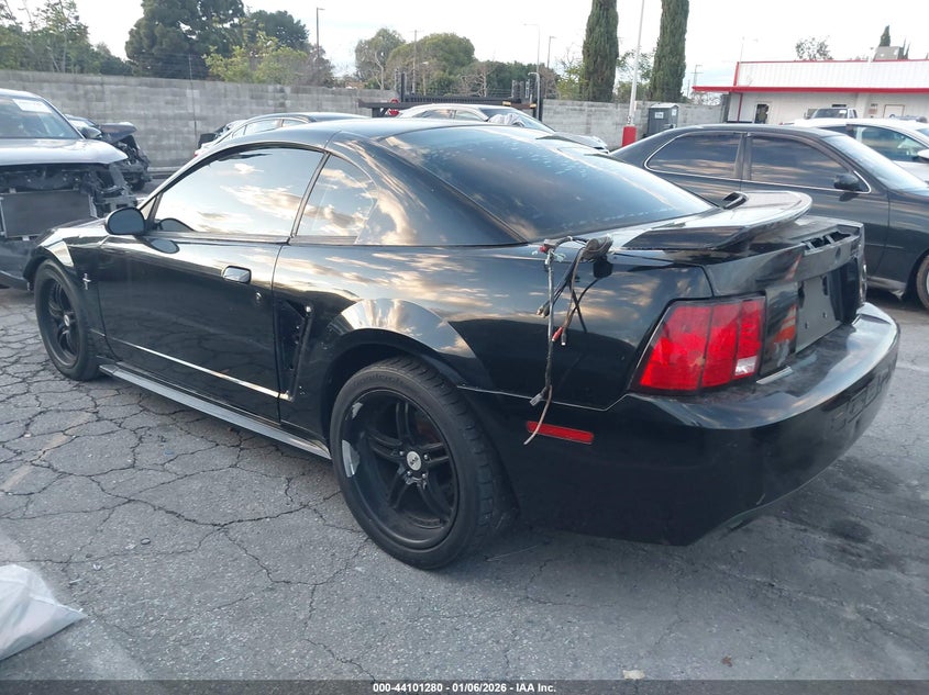 2003 Ford Mustang Mach 1