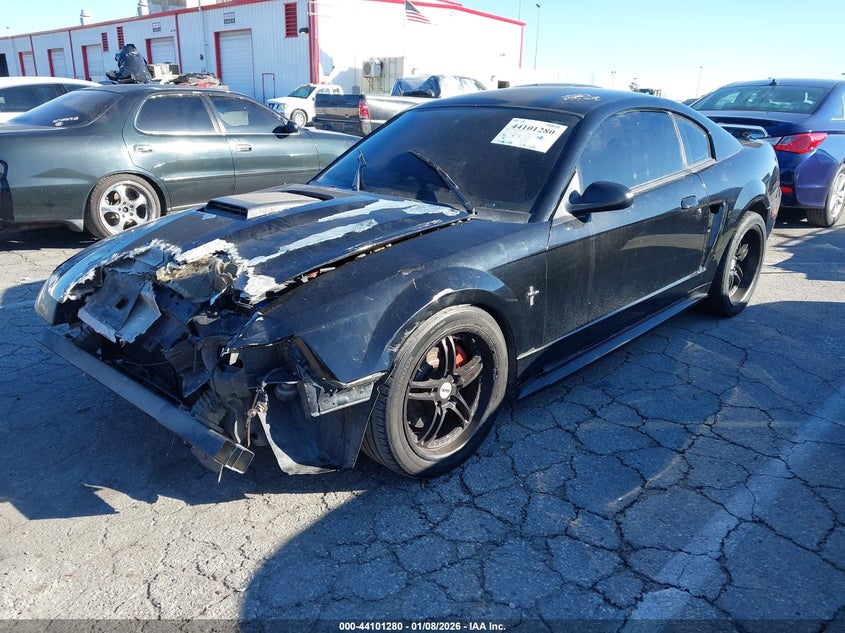 2003 Ford Mustang Mach 1