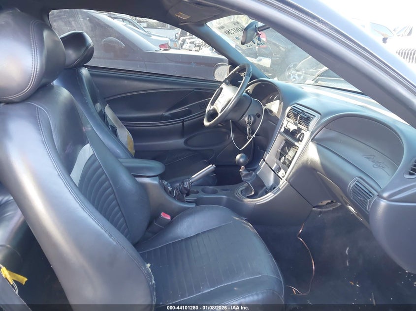 2003 Ford Mustang Mach 1