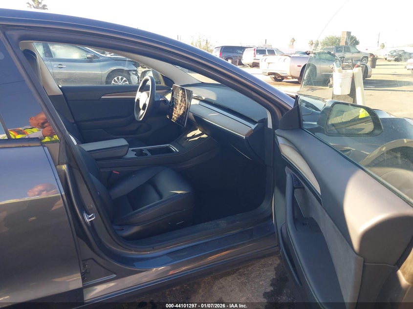 2023 Tesla Model 3 Rear-Wheel Drive