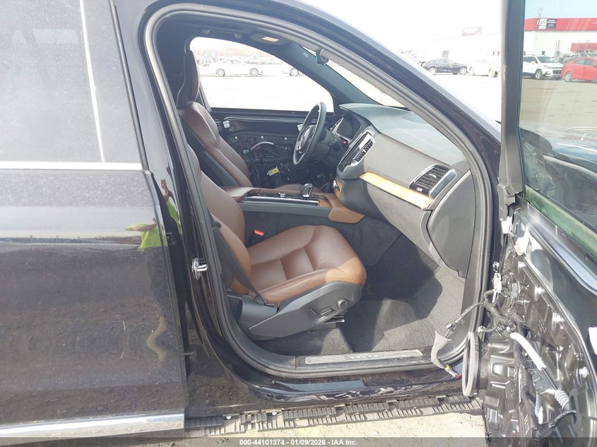 2024 Volvo Xc90 B6 Plus Bright Theme 7-Seater