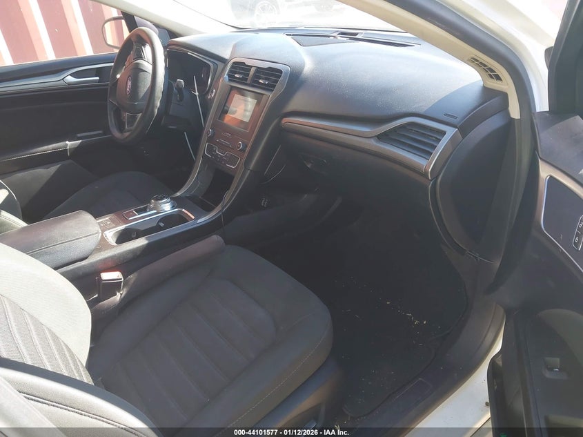 2019 Ford Fusion Hybrid Se