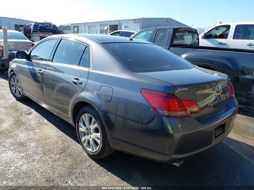 2009 Toyota Avalon Xls