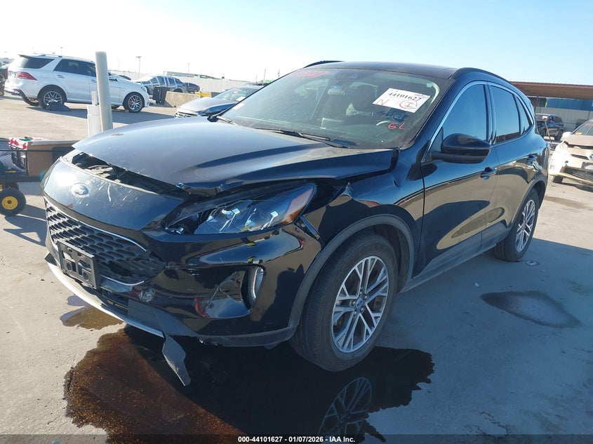 2021 Ford Escape Sel
