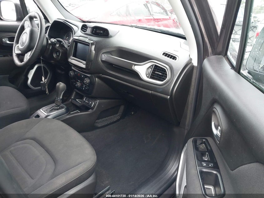 2020 Jeep Renegade Latitude Fwd