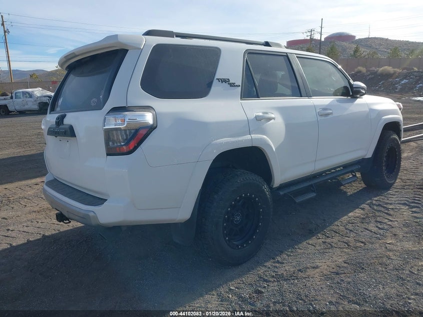 Vin: jteru5jr0p6164504, lot: 44597940, toyota 4runner trd off road premium 20234
