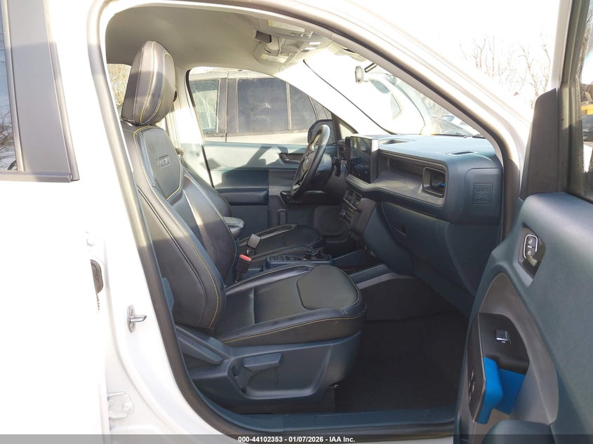 2025 Ford Maverick Lobo Standard