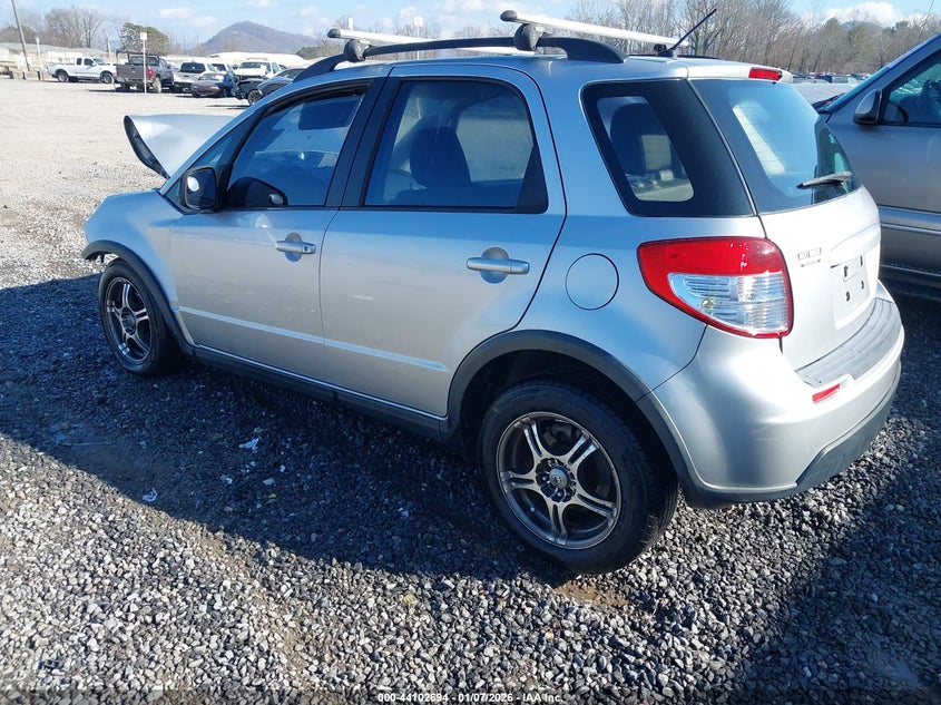 2012 Suzuki Sx4 Premium/Tech Valu Pkg (Nav)