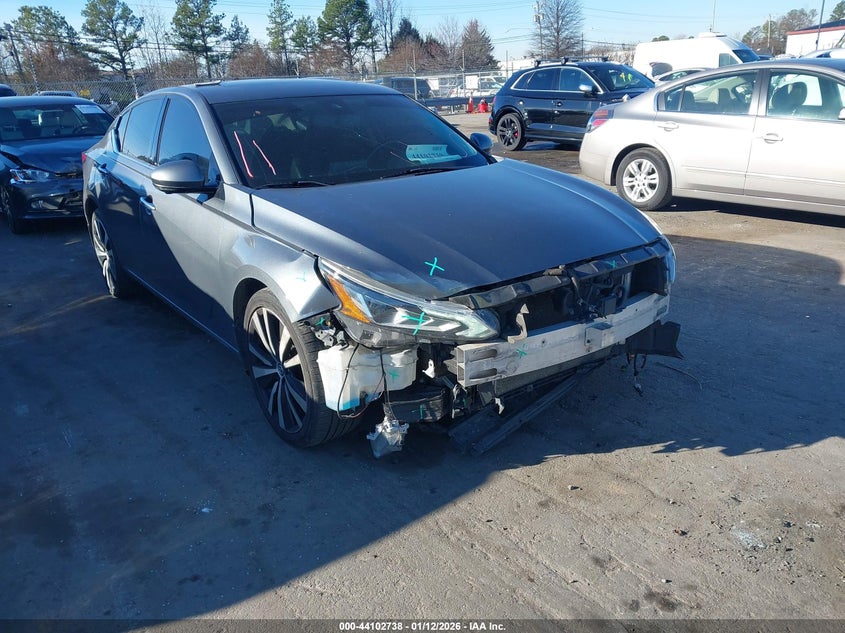 2020 Nissan Altima Platinum Intelligent Awd