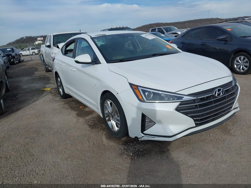 2019 Hyundai Elantra Sel