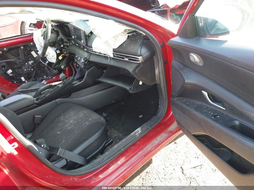 2021 Hyundai Elantra Se