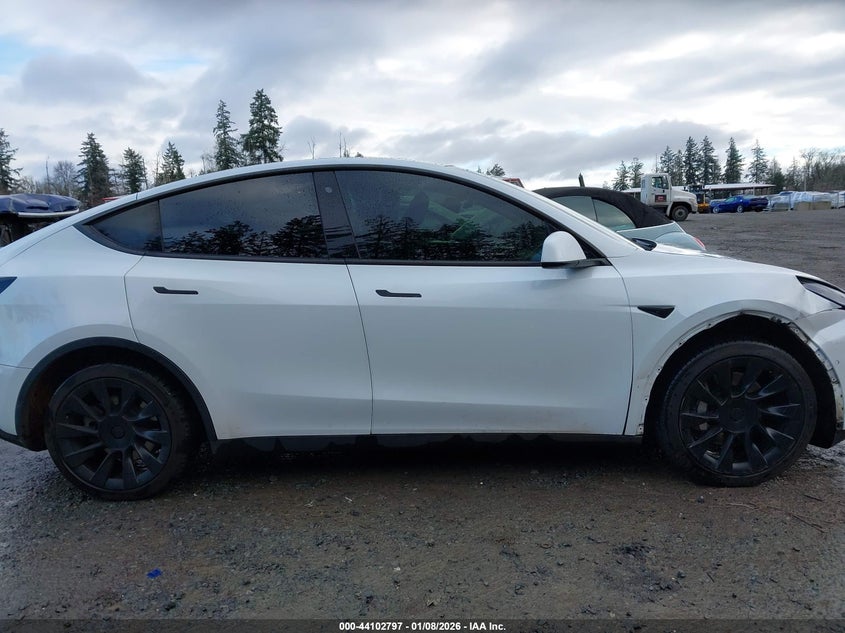 VIN 5YJYGDEF7LF004264 2020 TESLA MODEL Y LONG RANGE DUAL MOTOR ALL-WHEEL DRIVE/PERFORMANCE DUAL MOTOR ALL-WHEEL DRIVE