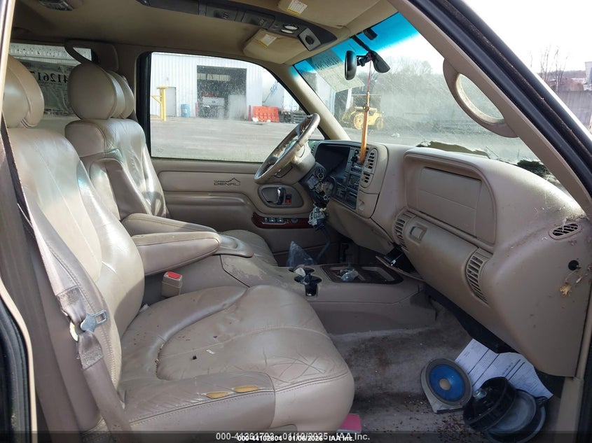 2000 GMC Yukon Denali