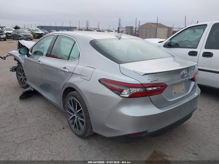 2021 Toyota Camry Xle