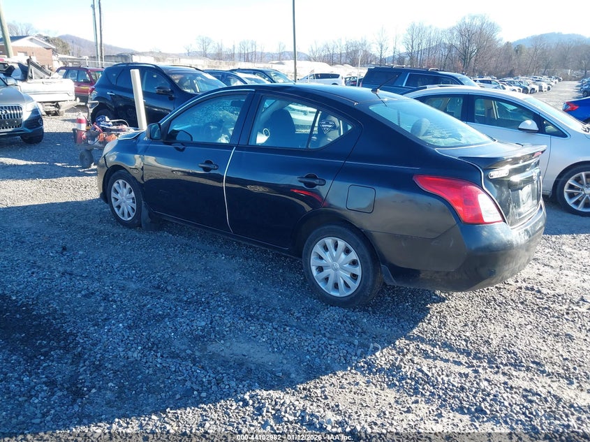 2014 Nissan Versa 1.6 S