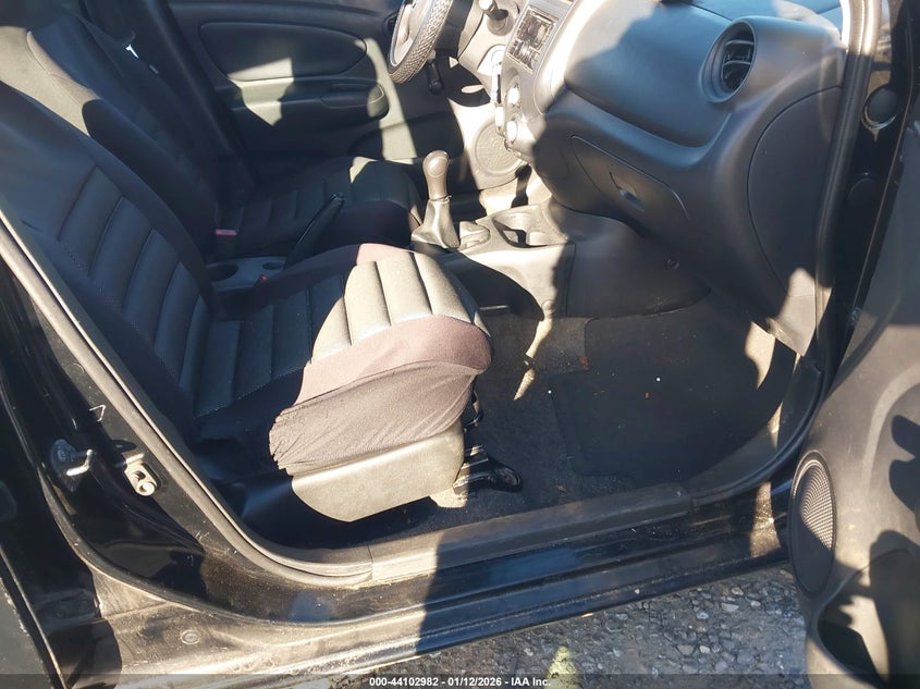 2014 Nissan Versa 1.6 S