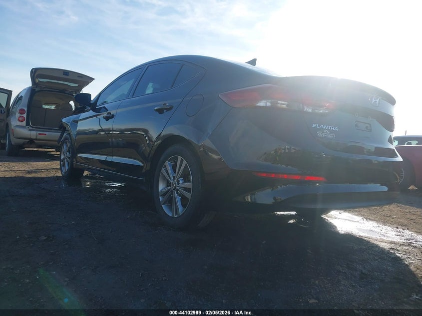 VIN KMHD84LF1JU620895 2018 HYUNDAI ELANTRA SEL