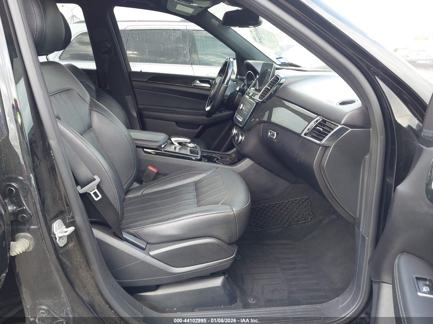 VIN 4JGDA5JB1HA814932 2017 MERCEDES-BENZ GLE 350