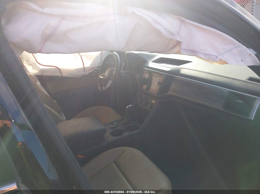 2020 Volkswagen Atlas Cross Sport 3.6L V6 Se W/Technology/3.6L V6 Se W/Technology R-Line