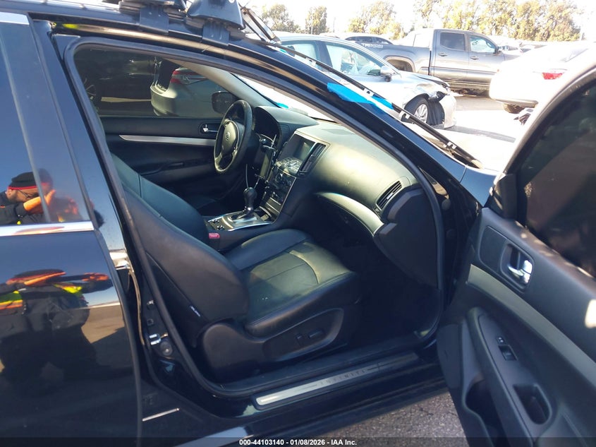 2013 INFINITI G37 auction photo 5