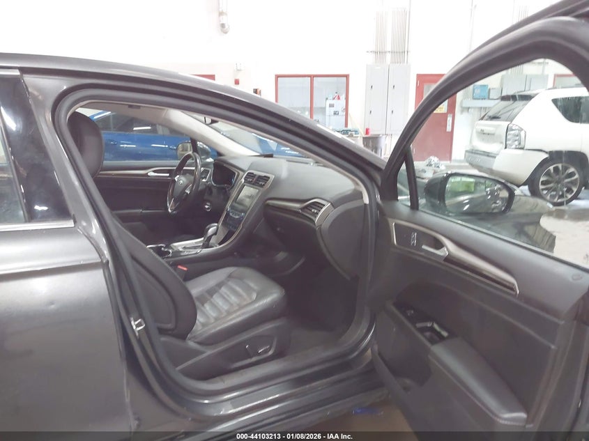 2015 Ford Fusion Hybrid Se